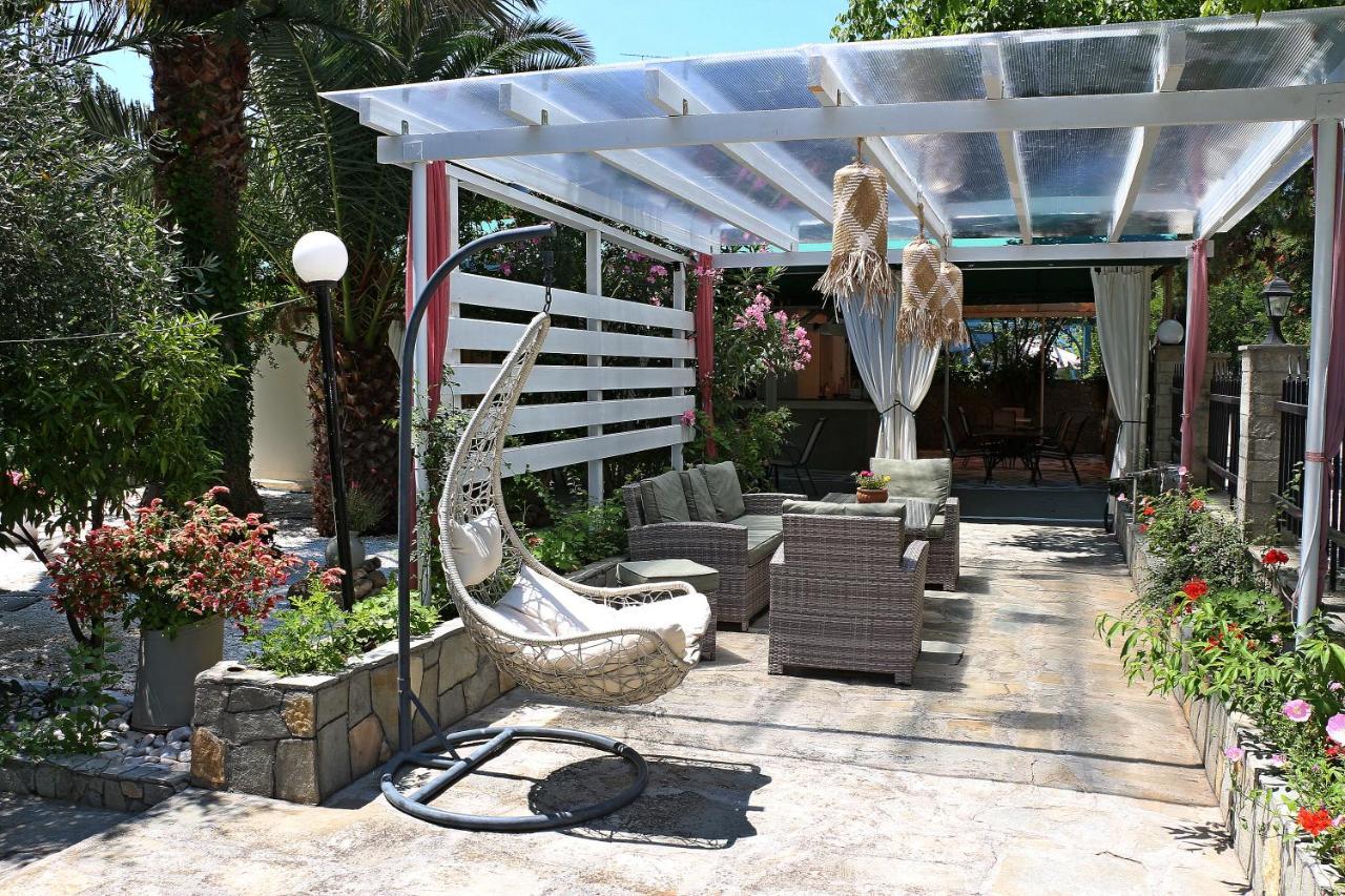 Kristal Hotel Prínos Exterior foto